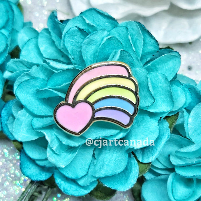 Shooting Heart | Mini Pin